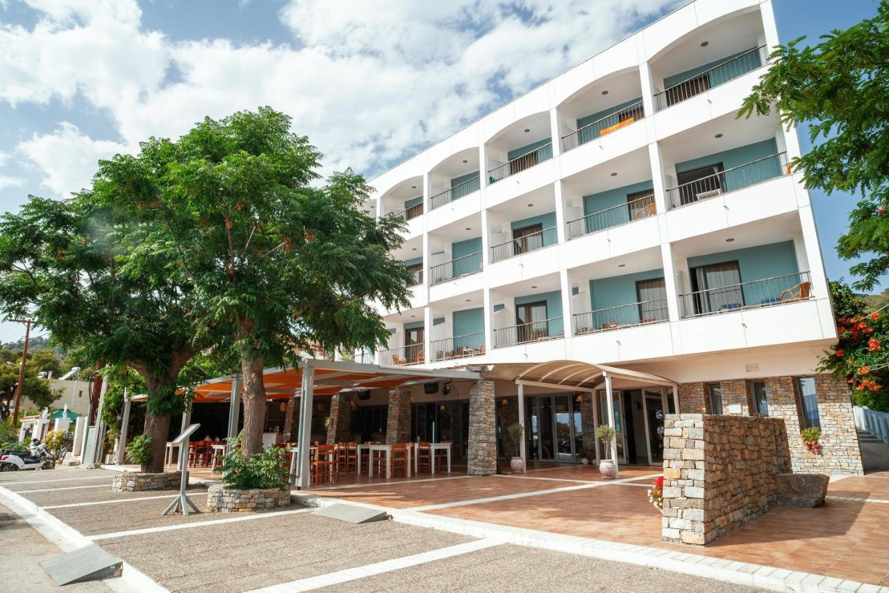 Hotel Pavlou Poros Town Eksteriør billede