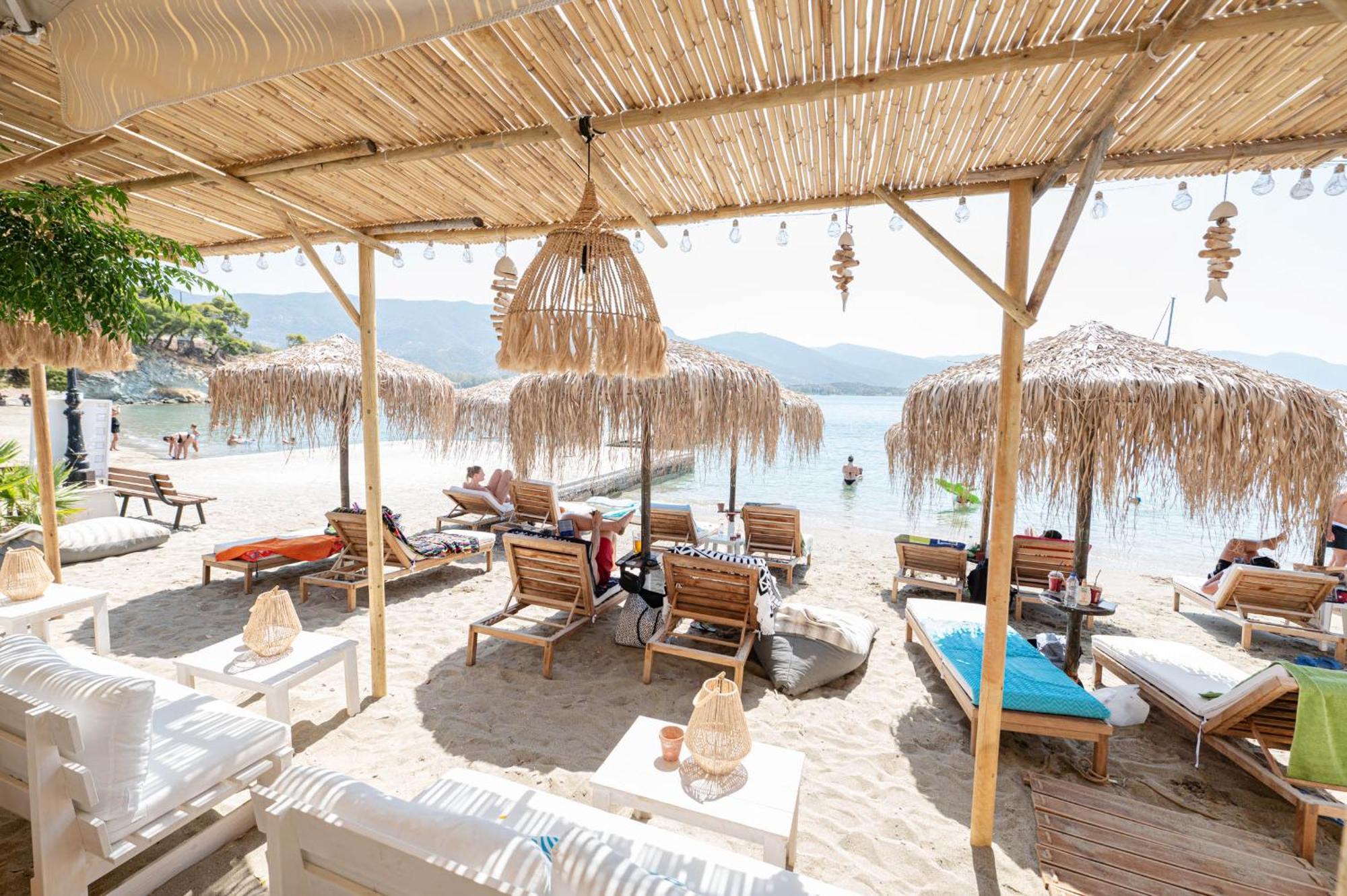 Hotel Pavlou Poros Town Eksteriør billede
