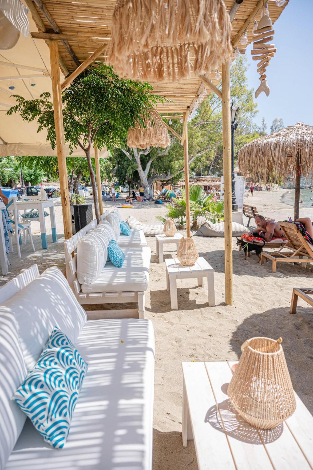 Hotel Pavlou Poros Town Eksteriør billede
